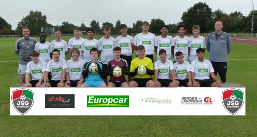 Manschafstfoto der JSG U17 mit Betreuerstab
